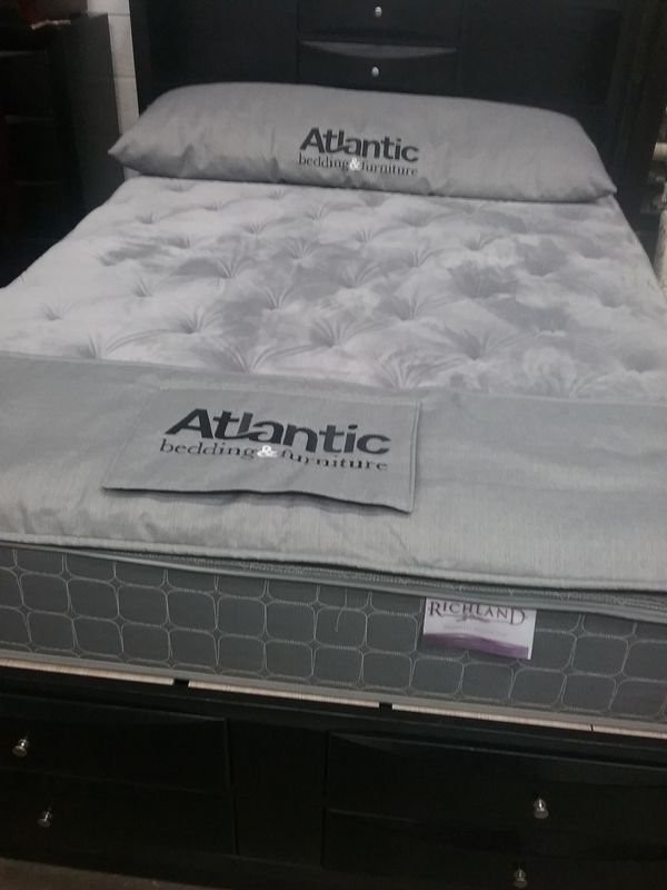 Kiawah Queen Pillowtop Mattress And Box Spring For Sale In