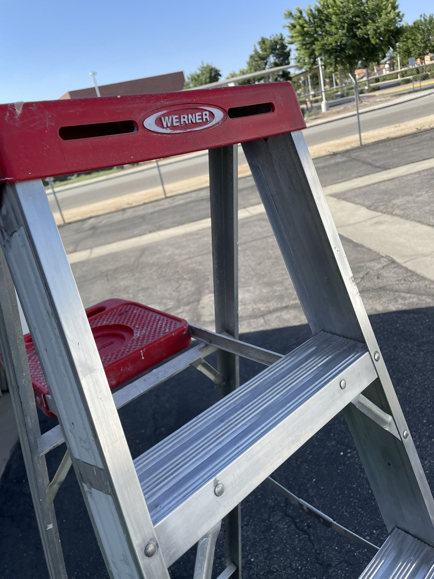 Werner 6’ Aluminum Step Ladder