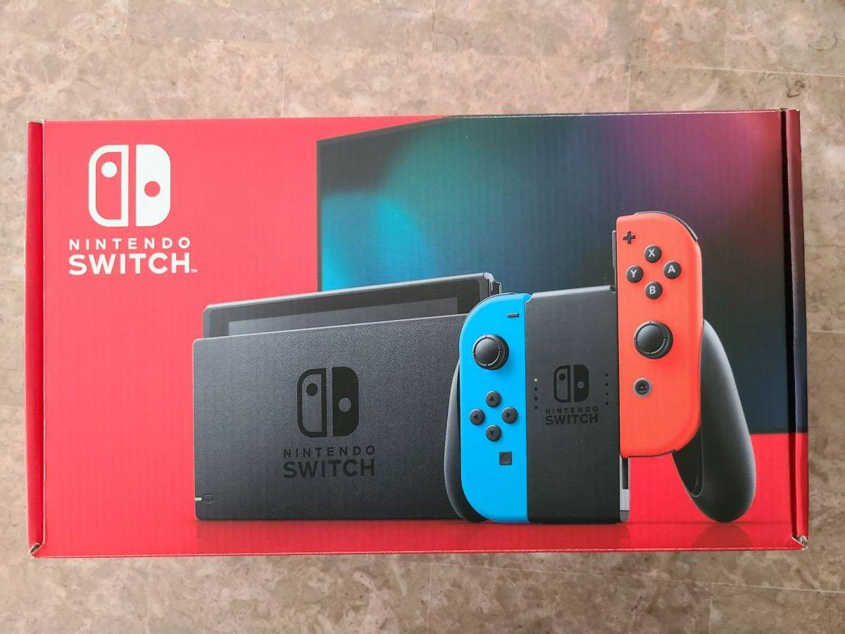 Nintendo Switch - 32Gb (Blue And Red)