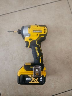 Taladro dewalt con batería