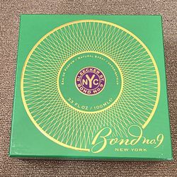 85% full 3.3 fl. oz NYC Riverside Dr. $250 OR Bond No. 9 Bleecker Street parfum $325 retails $470