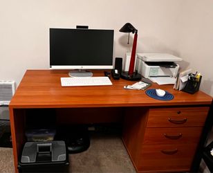 FREE - Office furniture set( Dania )