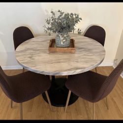 Round Table Dining Set With Chairs 