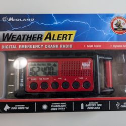 New Digital Emergency Crank Radio With Extremely Light Flashlight And Ultrasonic Dog Whistle