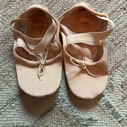 Bloch Ballet Shoes Size 12 B 