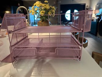 Pink Metal Mesh Desk Organizer