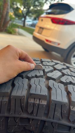 FALKEN WILDPEAK A/T 4W SIZE 285/70/R17