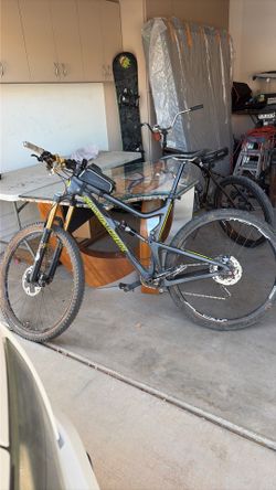 Santa Cruz mountain bike