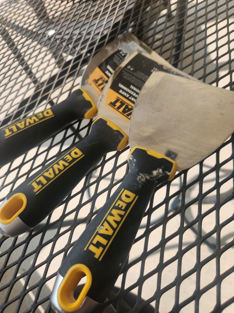 Dewalt Putty Knives