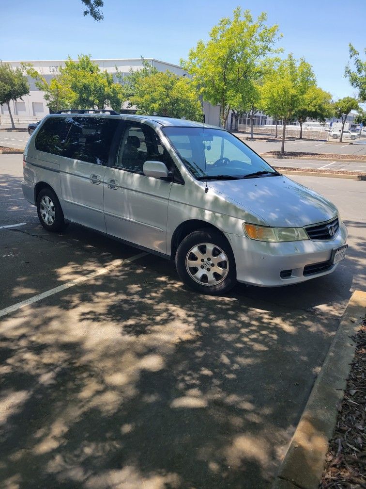 2004 Honda Odyssey