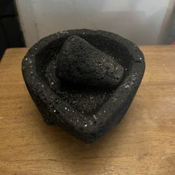 Vintage Volcanic Stone Molcajete de Piedra Negra / Black Stone Mortar & Pestle Molcajet
