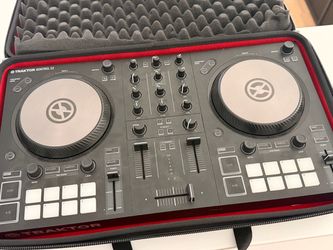 🎧 Native Instruments Traktor Kontrol S2 — Open Box / Like New! 🎧