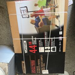 Lifetime Portable Basketball Hoop
