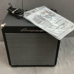 Amped rocket base RB 108 amplifier like new