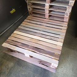 43 X 43 pallets