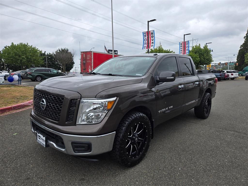 2019 Nissan TITAN