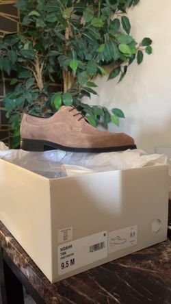 Men Alfani dress shoes size 9.5 M brand new in the box from Macys