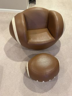 Swiveling Football Chair
