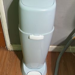 Genie Diaper Trash