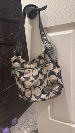 Coach Signature Canvas Shoulder Bag