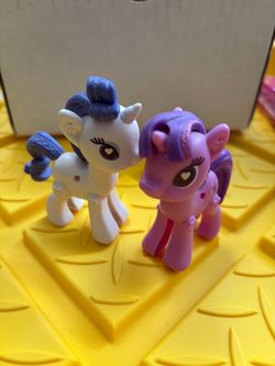 My Little Pony Friendship Is Magic Hasbro Mini Pony Toy Rarity & Twilight Sparkle Snap Ponies