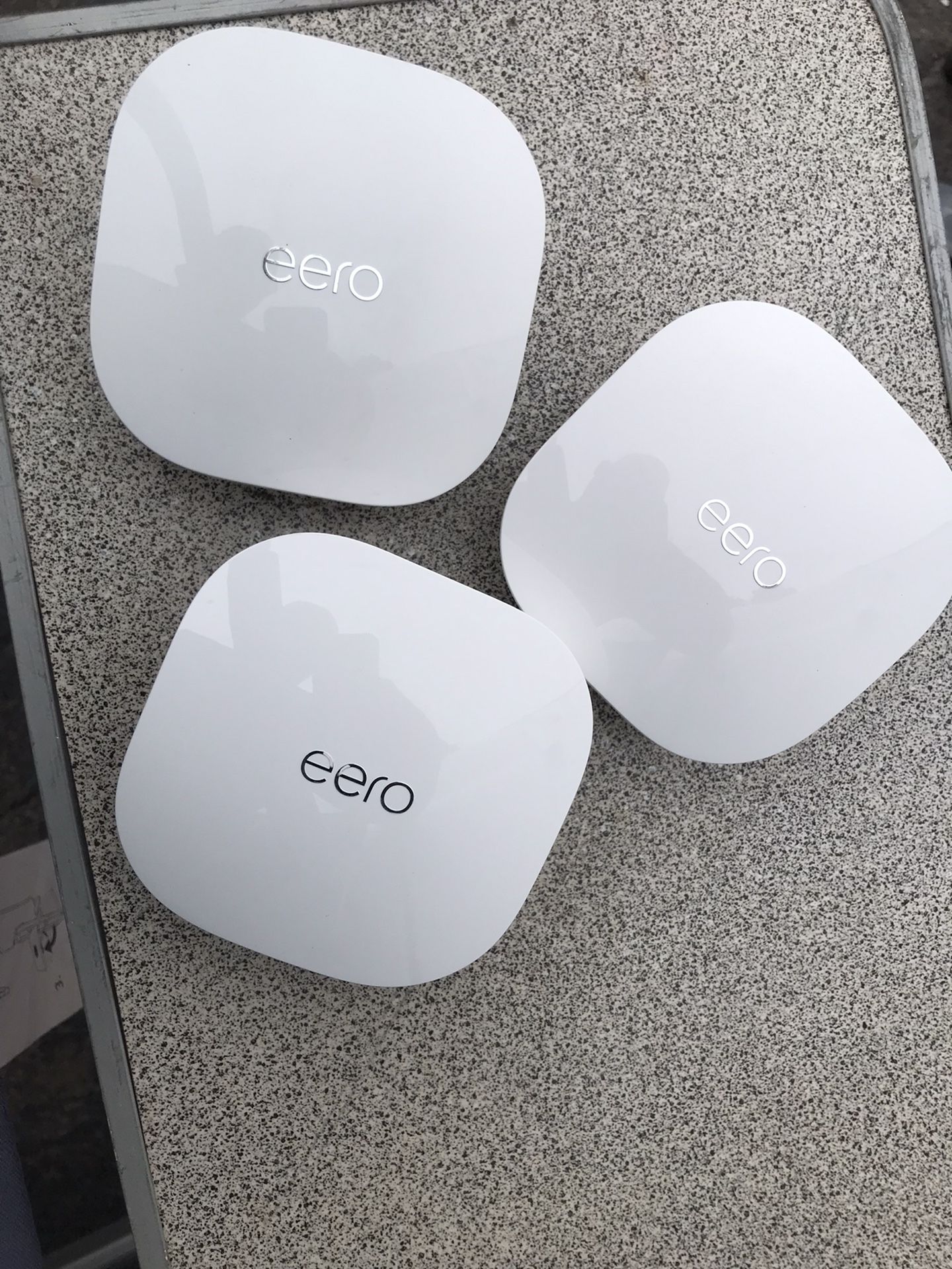 Eero J010001 Mesh WiFi Router/Extender 3 Pack Used