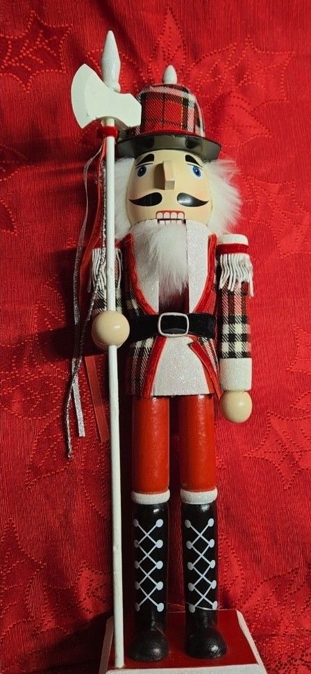 15in Christmas Nutcracker