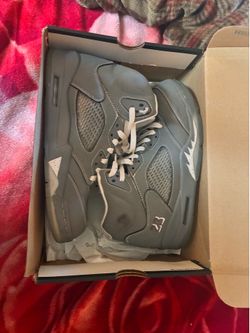 Jordan 5 Wolf Grey Size 9.5– Used – Comes With Box