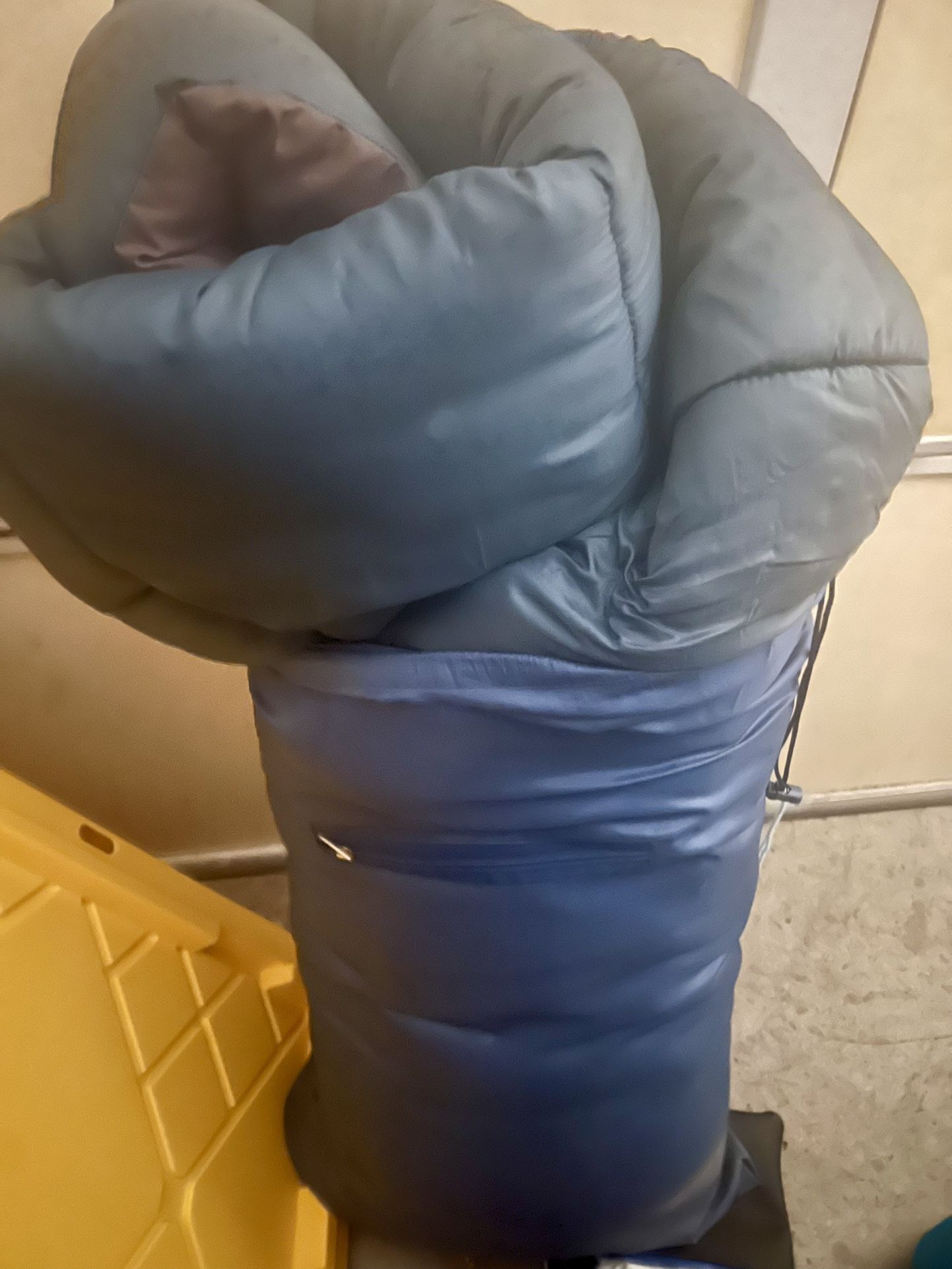 Free Sleeping Bag - Clean And Warm