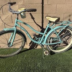 Huffy Beach Cruiser 26 Bike
