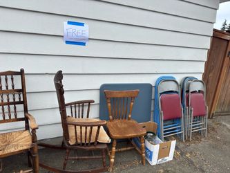 Chairs, folding table