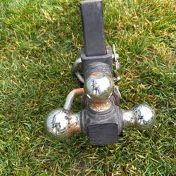 Three Size Hitch