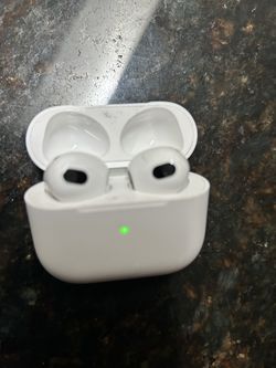 Apple AirPods 