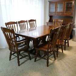 Vintage Wood Dining Room Table & Chairs (Expandable)
