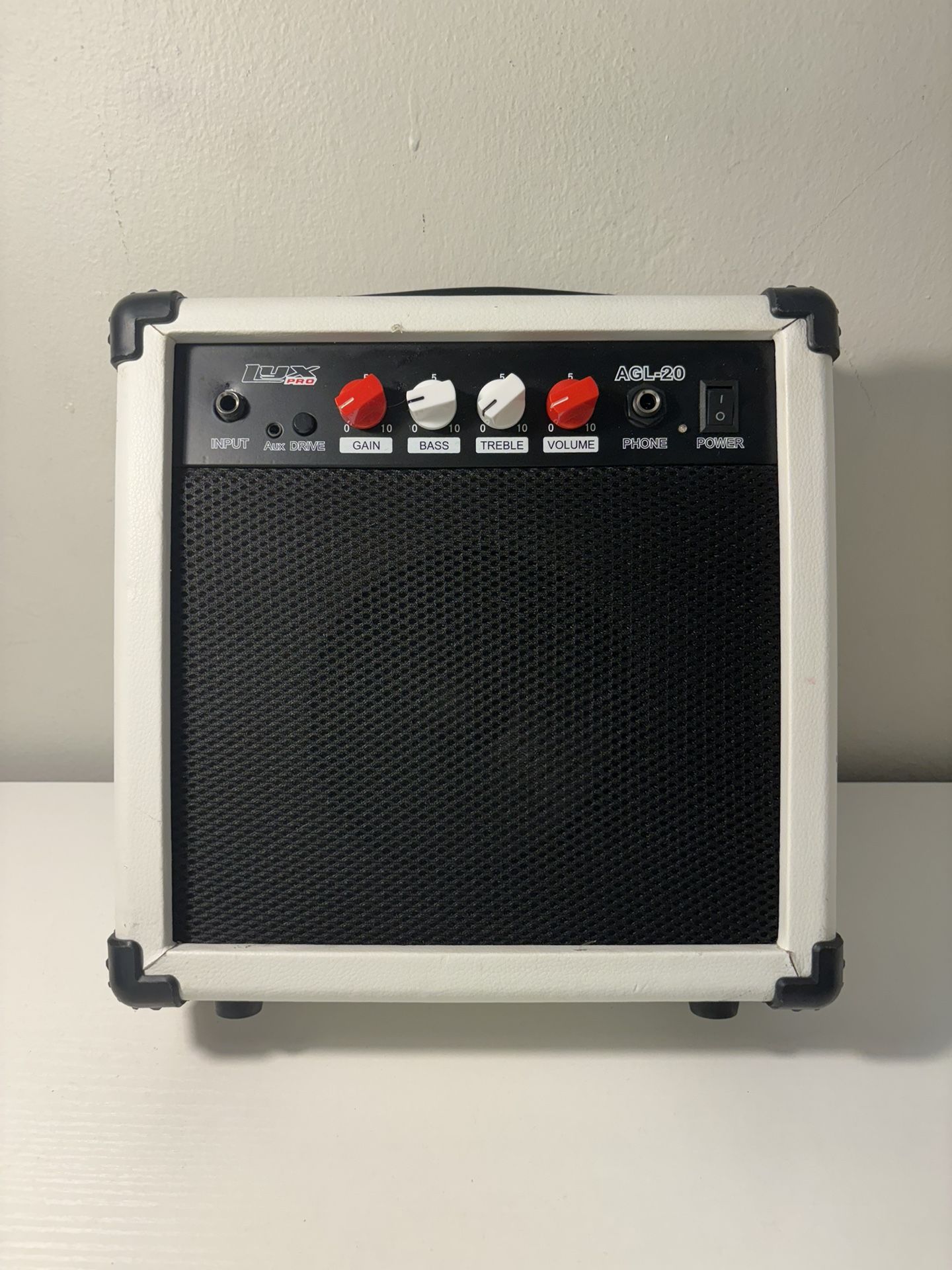 Lyxpro Mini White Amp