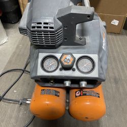 Ridgid Mobile Air Compressor OF45200SS