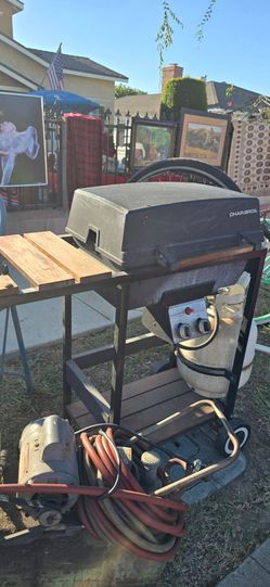Gas grill