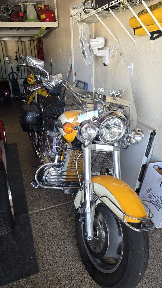 1998 Honda Valkyrie
