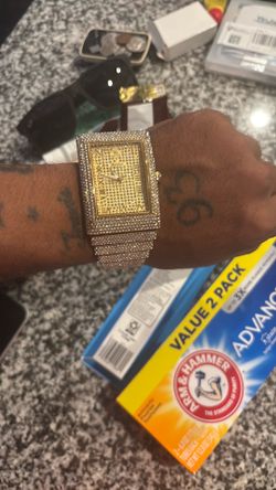 Watch iced