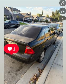 Car Ford.