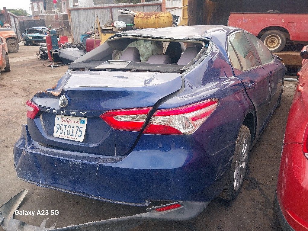 2018 Toyota Camry For Parts