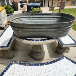 Wheeling galvanized oval tub
