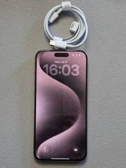 IPHONE 15  PROMAX 512GB UNLOCK ANY CARRIER IN GREAT Condition
