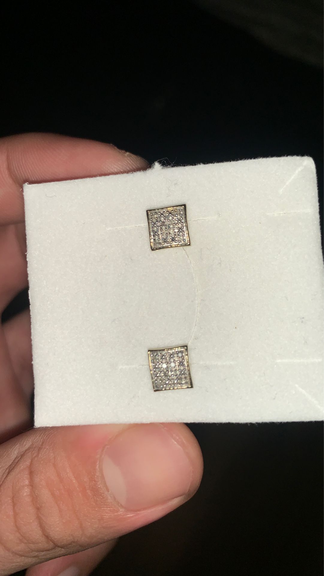 10k gold SI diamond earrings