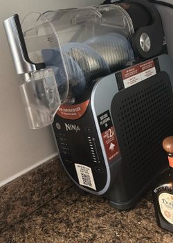 Like new- Ninja professional slush maker.