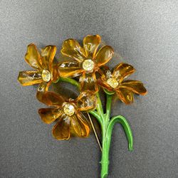 Flower Pin/Brooch Lucite & Rhinestone W/ Enamel Stem