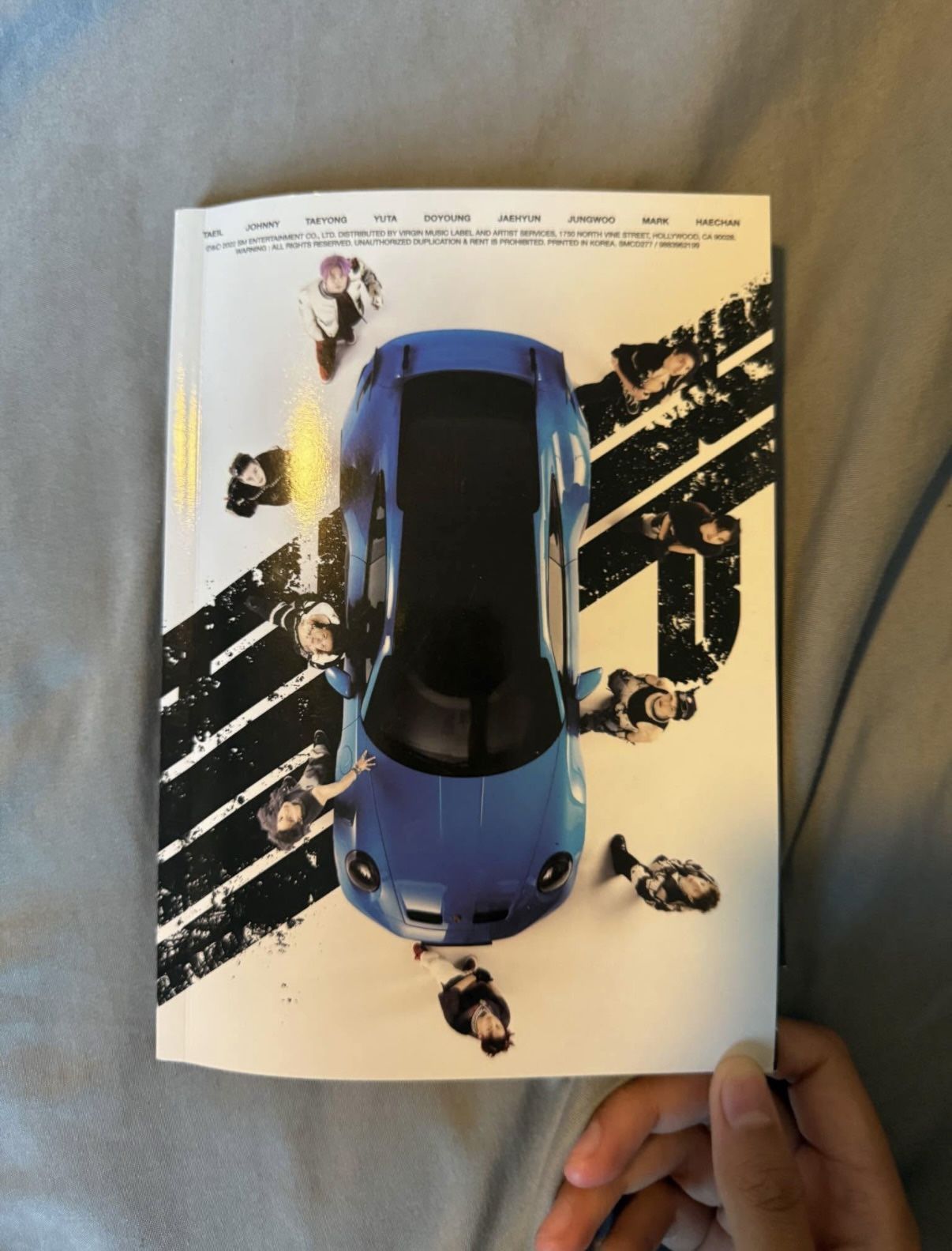 nct 2 baddies album (black version)