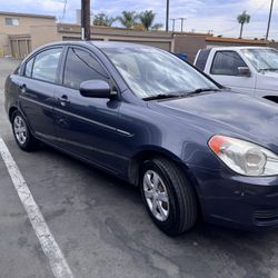 2010 Hyundai Accent