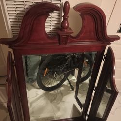 VANTY. BROWENwell Taken Care Of  3 Pease  Mirror   Wood. Backing Verry Ben In The Family A Long Tim. Serious.  Offers. Only