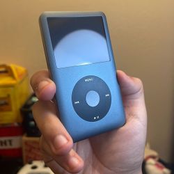 Apple IPOD CLASSIC 7th Generation / 128GB SSD Mega Battery